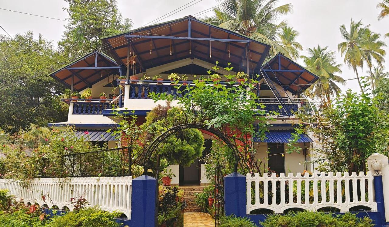 Curlies Blue House Villa Anjuna Luaran gambar