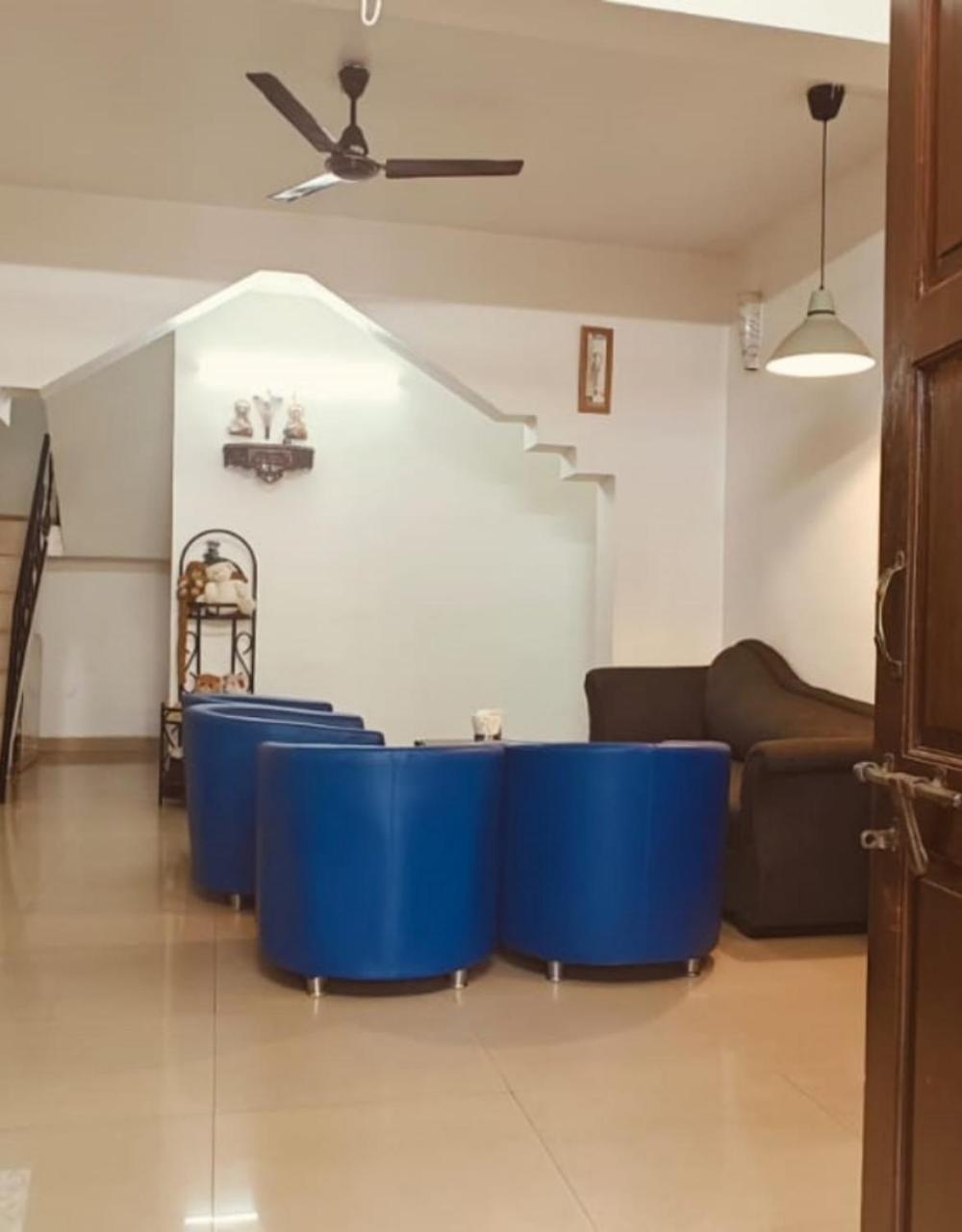 Curlies Blue House Villa Anjuna Luaran gambar